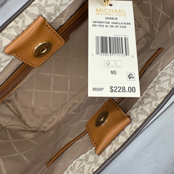 Michael Kors Charlie Tote W Zip case NWT - Picture 5 of 10